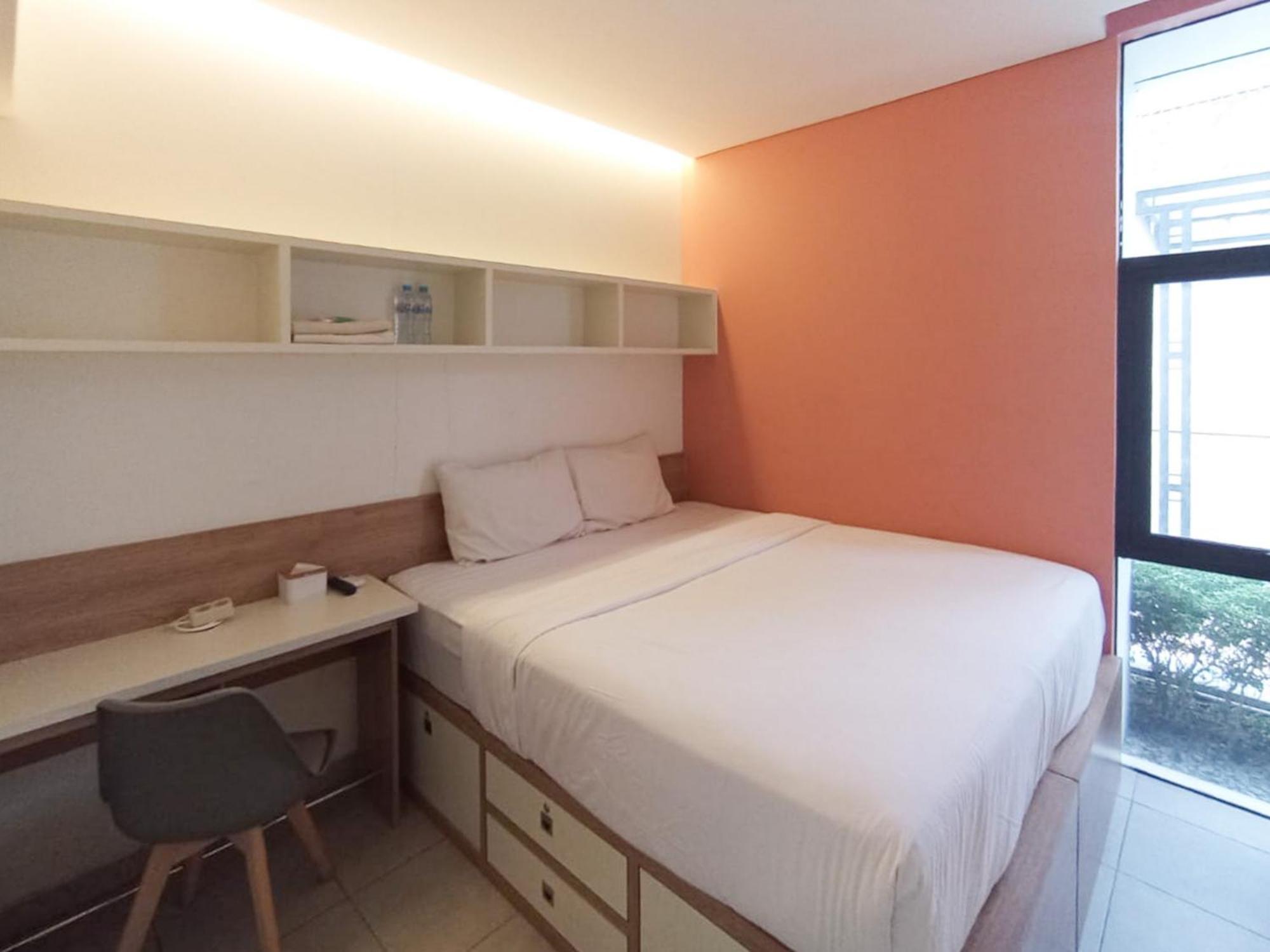 Ofo Kost Premium Kampung Inggris Pare Syariah Mitra Reddoorz Hotel Exterior foto