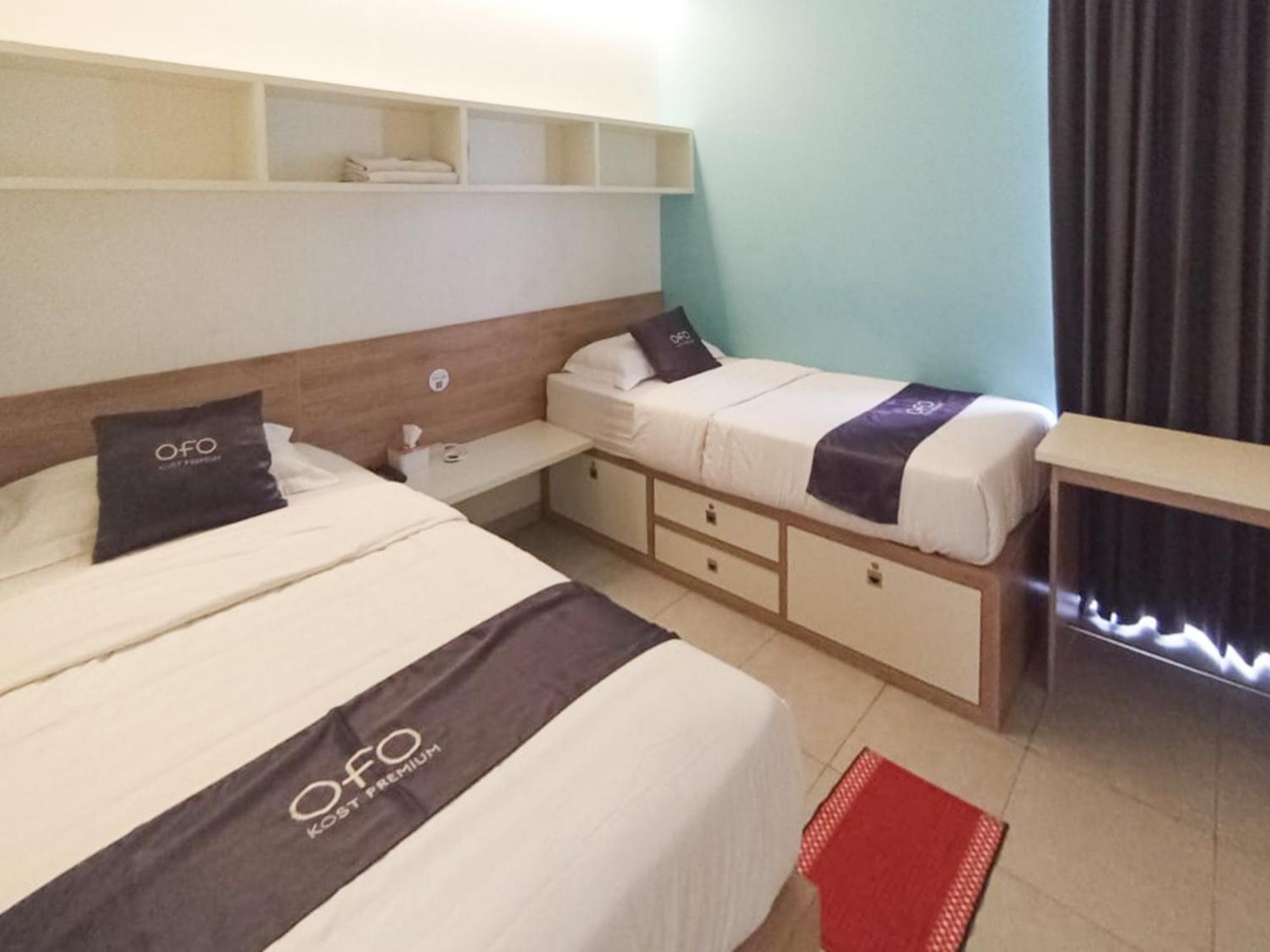Ofo Kost Premium Kampung Inggris Pare Syariah Mitra Reddoorz Hotel Exterior foto