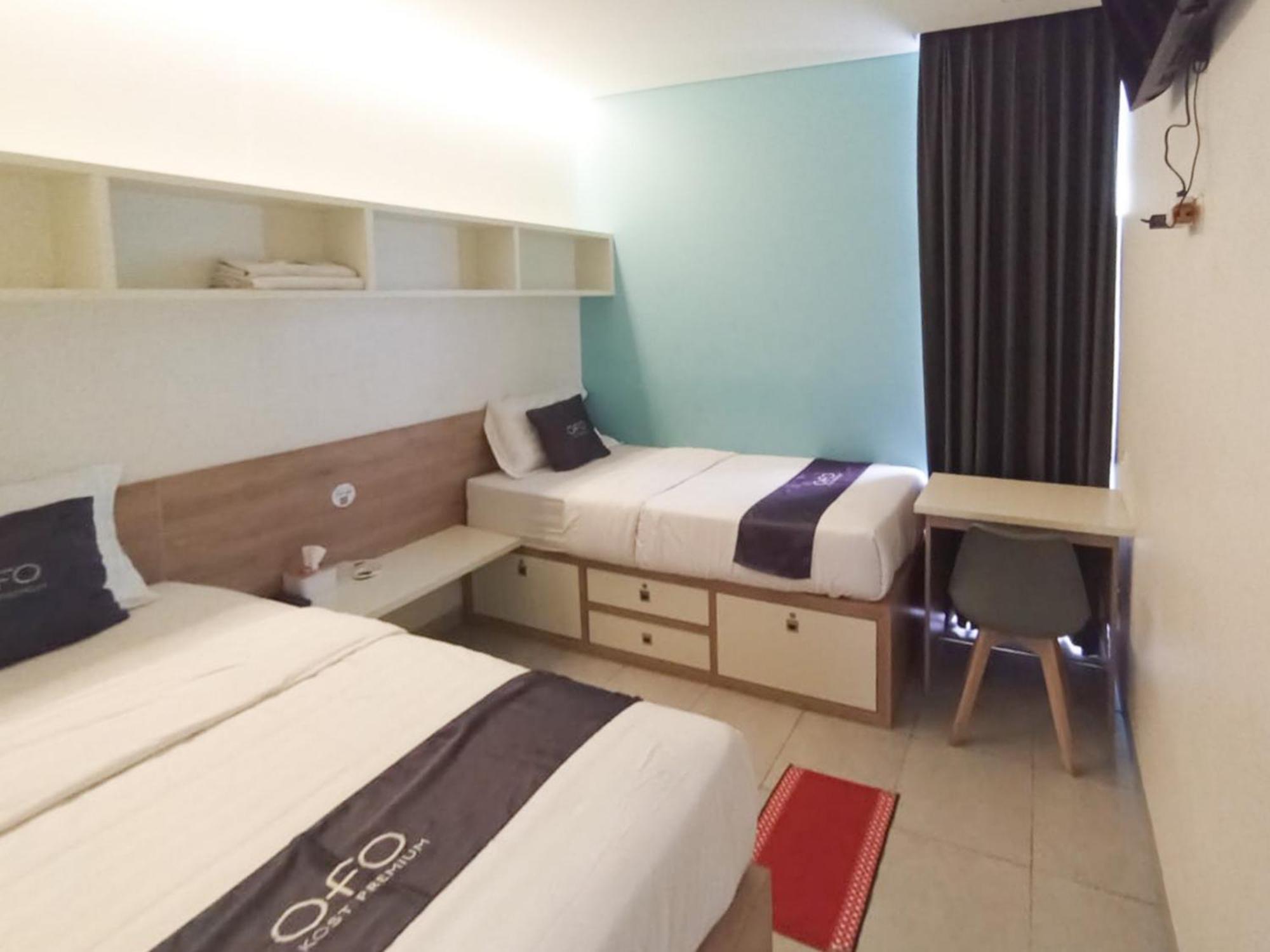 Ofo Kost Premium Kampung Inggris Pare Syariah Mitra Reddoorz Hotel Exterior foto